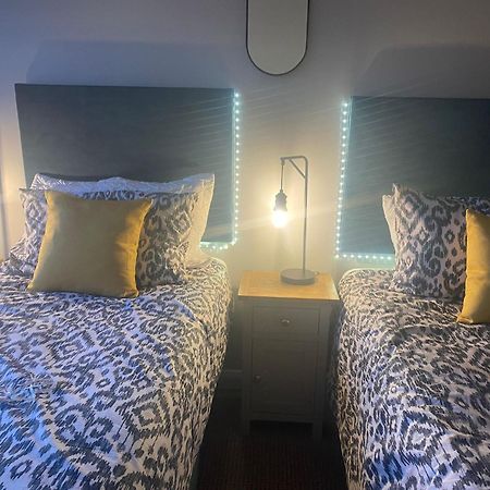 Hastings Apartments Extra Large Self Catering Apt Tourism Certified Free Parking Wifi Belfast Dış mekan fotoğraf